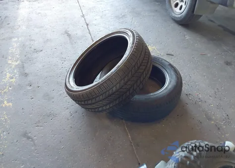 2015 Hyundai Santa Fe Sport 2.4L z USA, uszkodzony, nr VIN 5XYZTDLB4FG294735